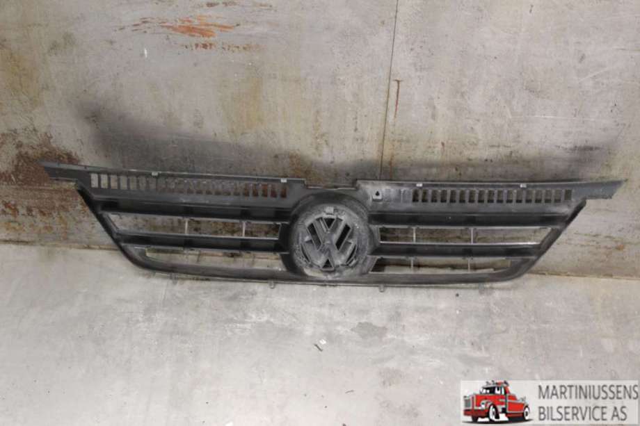 Grill til VW Golf, Plus/Cross 2005-2009 (Fase 1)  (VOLKSWAGEN||5M0 853 653 B)