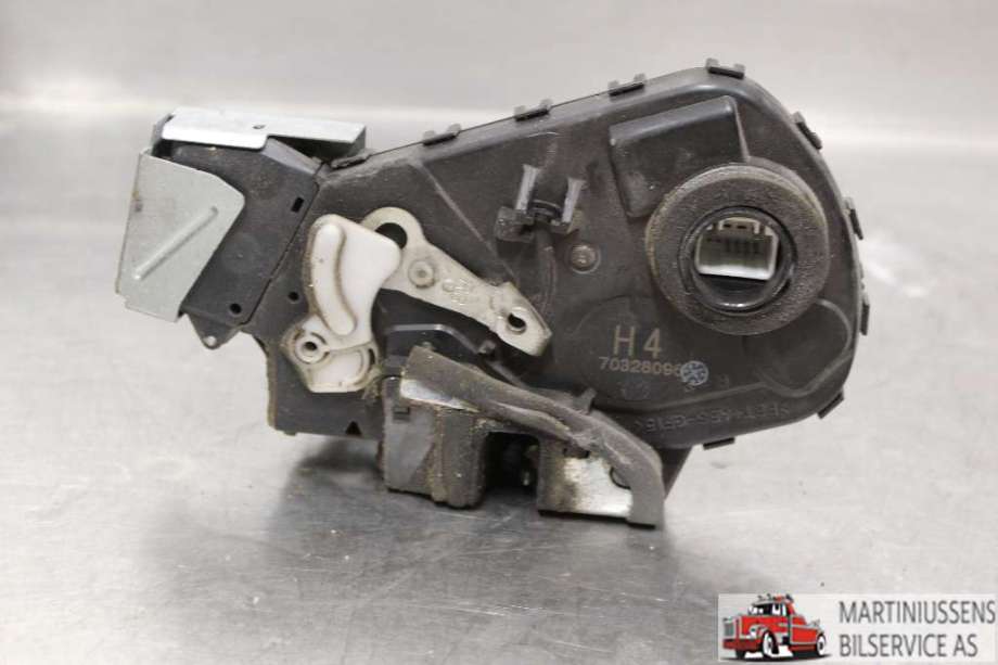 Baklukelås til Toyota Land Cruiser 120 2002-2009 (TOYOTA|)
