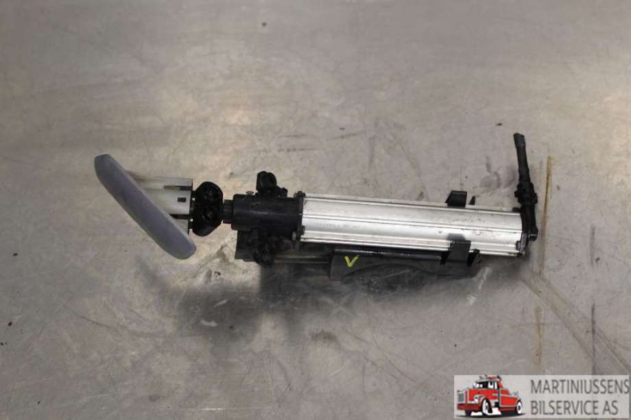 Lyktespylerdyse til Ford C-Max, 2010-2015 (Type II, Fase 1)  (FORD|)