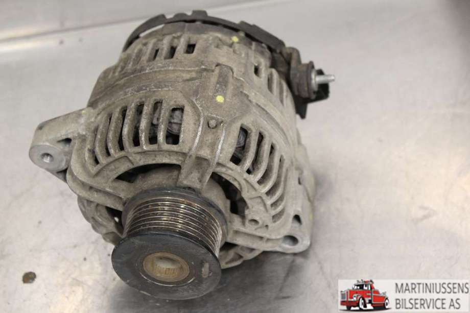Dynamo til Toyota Hilux, 2002-2005  (TOYOTA|)