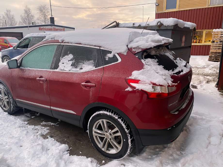 Dør venstre foran til Nissan Qashqai, 2014-2021 (Type II) (NISSAN|)