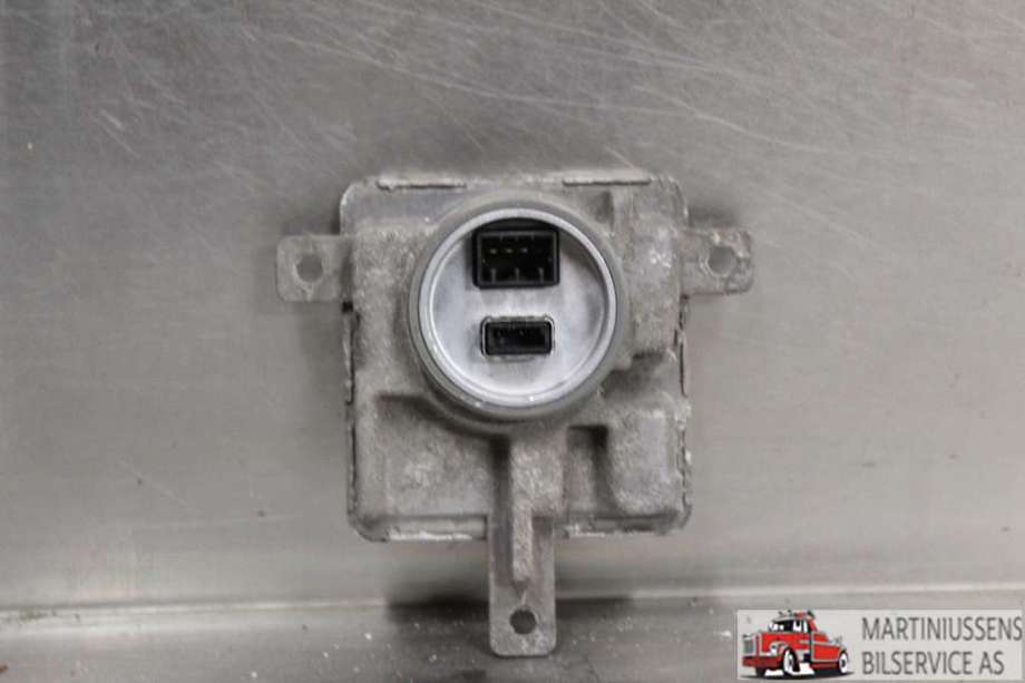 Styreenhet xenon/ballast til VW Transporter / Caravelle 2009-2015 (Fase 2) (T5) (T5) (VOLKSWAGEN||8K0.941.597.E)