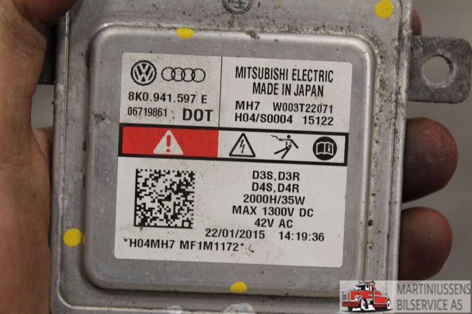 Styreenhet xenon/ballast til VW Transporter / Caravelle 2009-2015 (Fase 2) (T5) (T5) (VOLKSWAGEN||8K0.941.597.E)