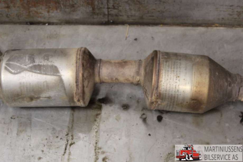 Partikkelfilter til Toyota Hilux 2020-->>  (TOYOTA|174100E051|)