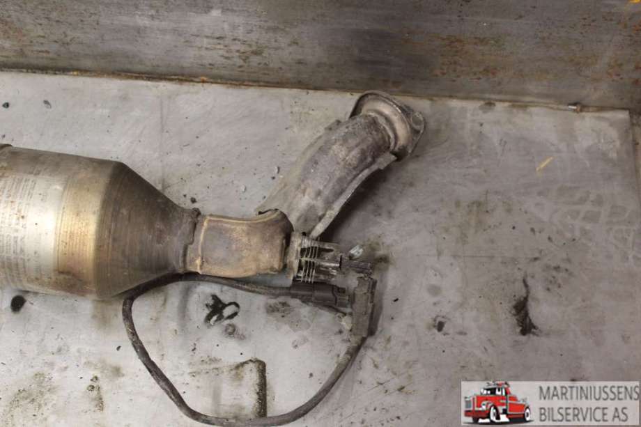 Partikkelfilter til Toyota Hilux 2020-->>  (TOYOTA|174100E051|)