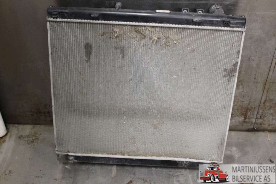 Radiator (automat gir) til Toyota Hilux 2020-->>  (TOYOTA||2640-3207-03)