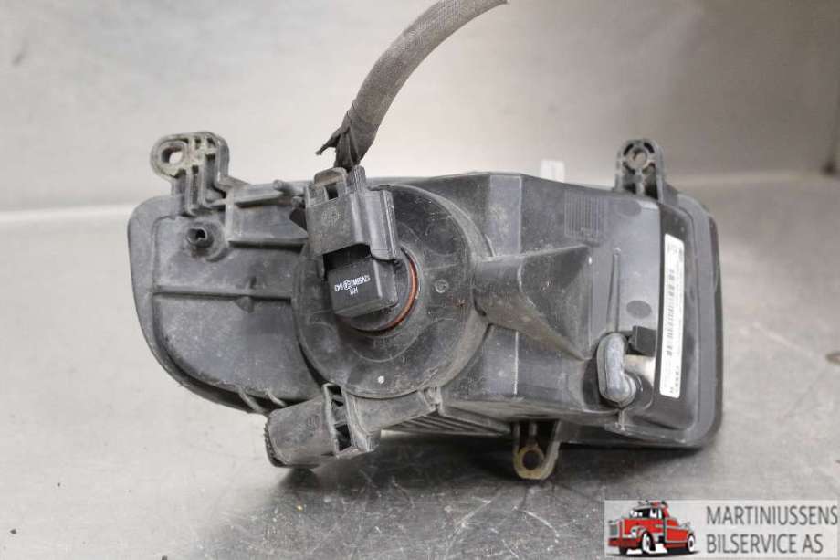 Tåkelykt høyre foran til Audi A4 2007-2014 (Type IV) (B8) (B8) (AUDI||8K0.941.700)
