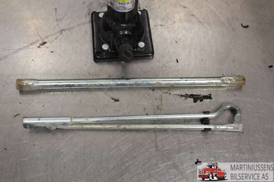 Jekk original til VW Amarok 2016-2022 (Type I, Fase 2)  (VOLKSWAGEN||2H0 011 031 D)
