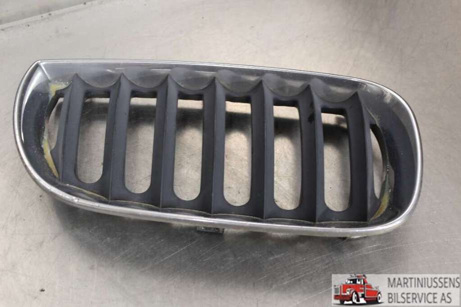 Grill høyre til BMW X3, 2003-2006 (Fase 1) (E83) (E83) (BMW|)