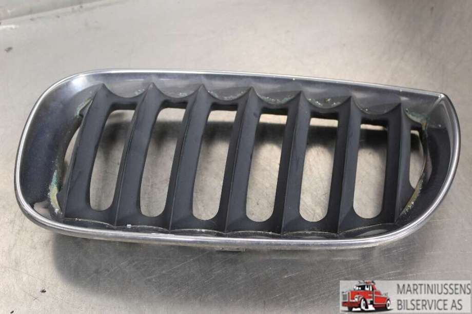 Grill venstre til BMW X3, 2003-2006 (Fase 1) (E83) (E83) (BMW|)