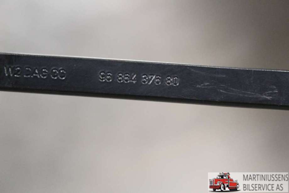 Viskerarmer frontrute til Peugeot 508 2014-2018 (Type I, Fase 2) (PEUGEOT||96 864 376 80)