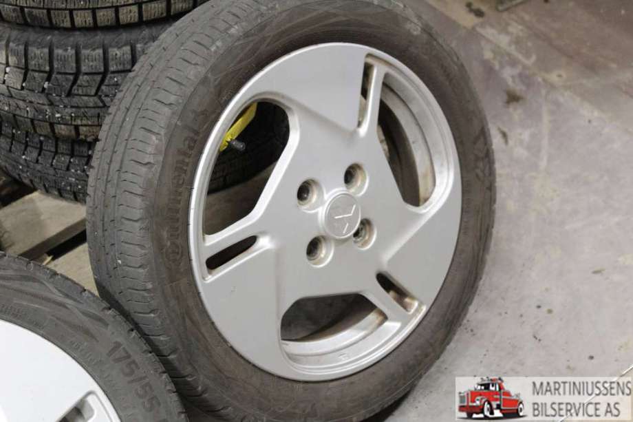 Felgsett aluminium til Mitsubishi i-MiEV 2010-->>  (MITSUBISHI|4X100||2STK 4X15 2STK 5X15)