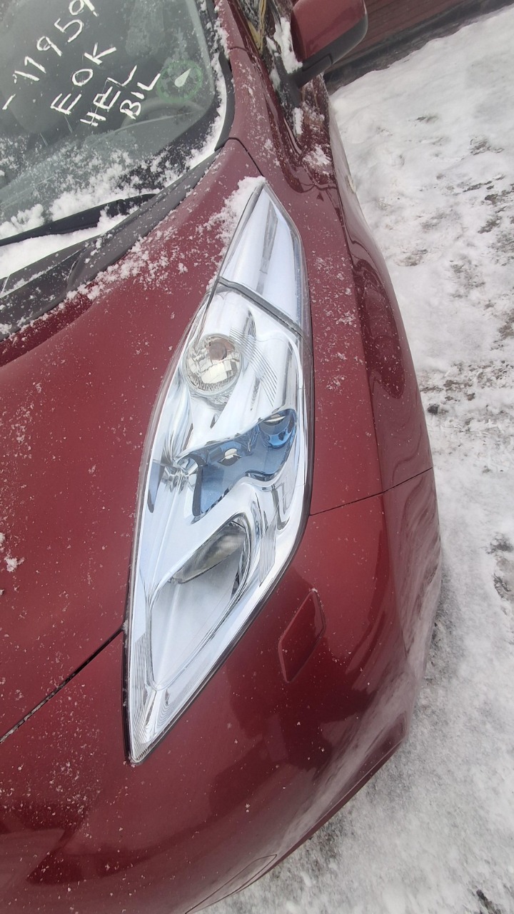 Frontlykt venstre halogen til Nissan Leaf, 2011-2017 (Type I)  (NISSAN|)