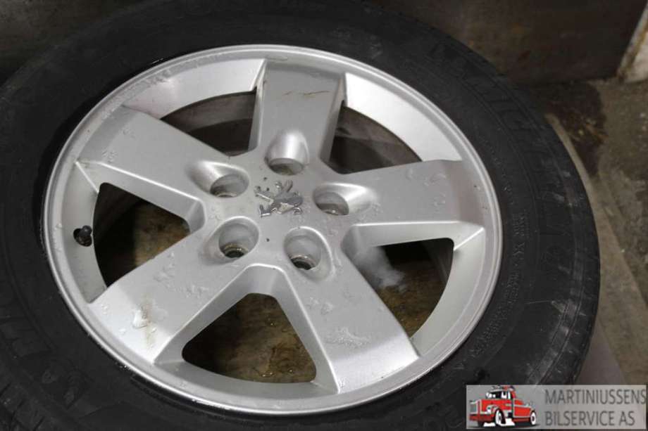 Felgsett aluminium til Peugeot 407 2004-2010  (PEUGEOT|5X108|5X16;6|)