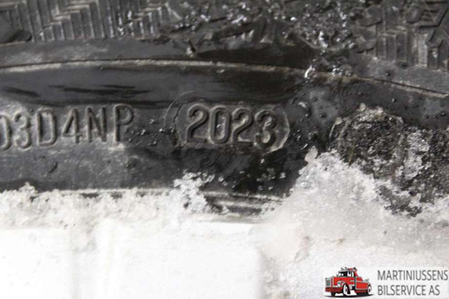 Dekk til Annet Dekk vinter piggfri 0-->>  (SOFT FROST 200||GISLAVED)