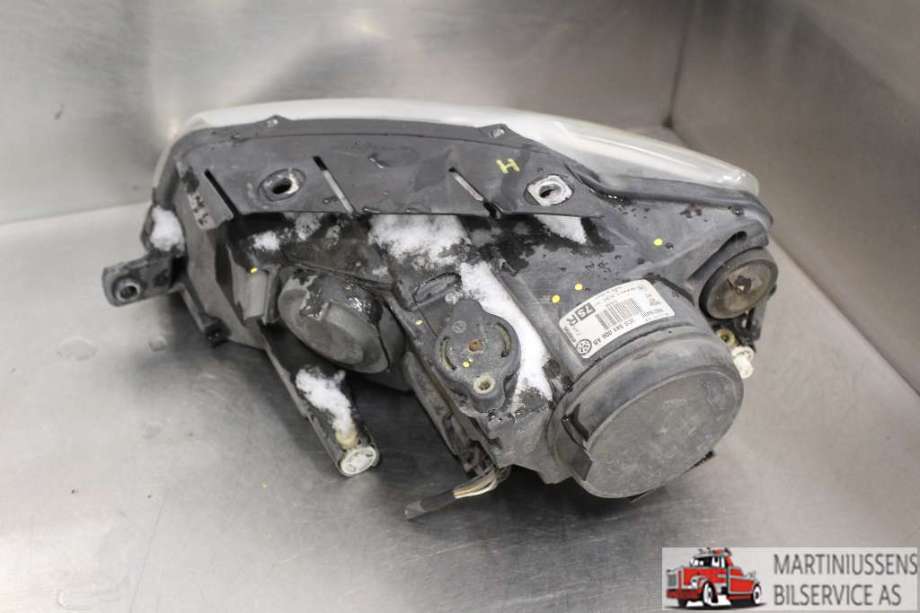 Frontlykt høyre xenon til VW Passat 2005-2010 (B6) (B6) (VOLKSWAGEN||3C0 941 006 AB)