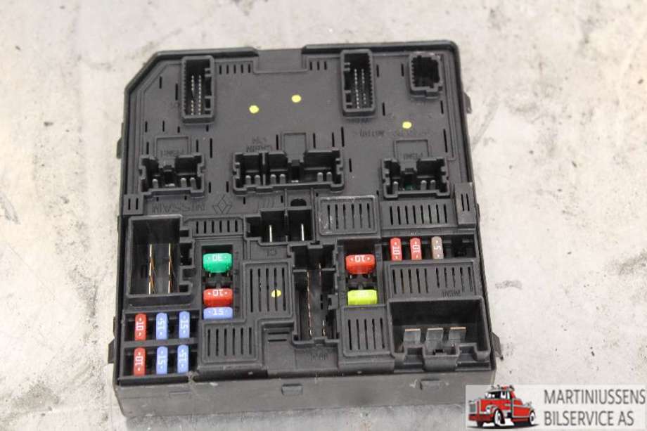 Sikringsboks til Nissan Qashqai, 2014-2021 (Type II)  (NISSAN|)