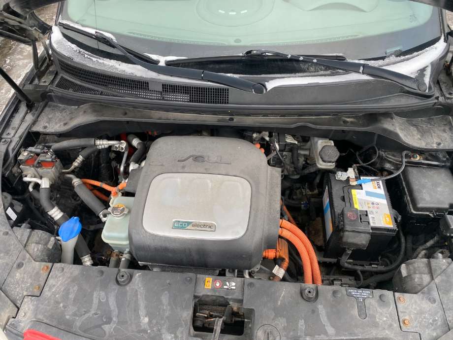 Spylertank til Kia Soul, 2014-2019 (Type II)  (KIA|)