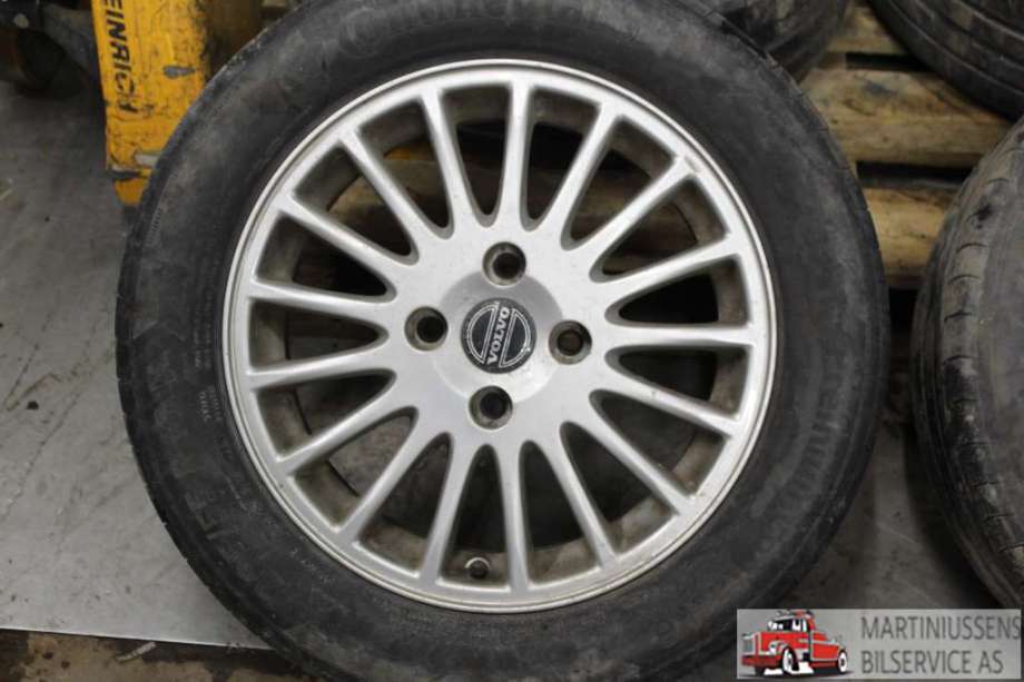Felgsett aluminium til Volvo V40 / S40 2000-2004 (Type I, Fase 2)  (VOLVO|)