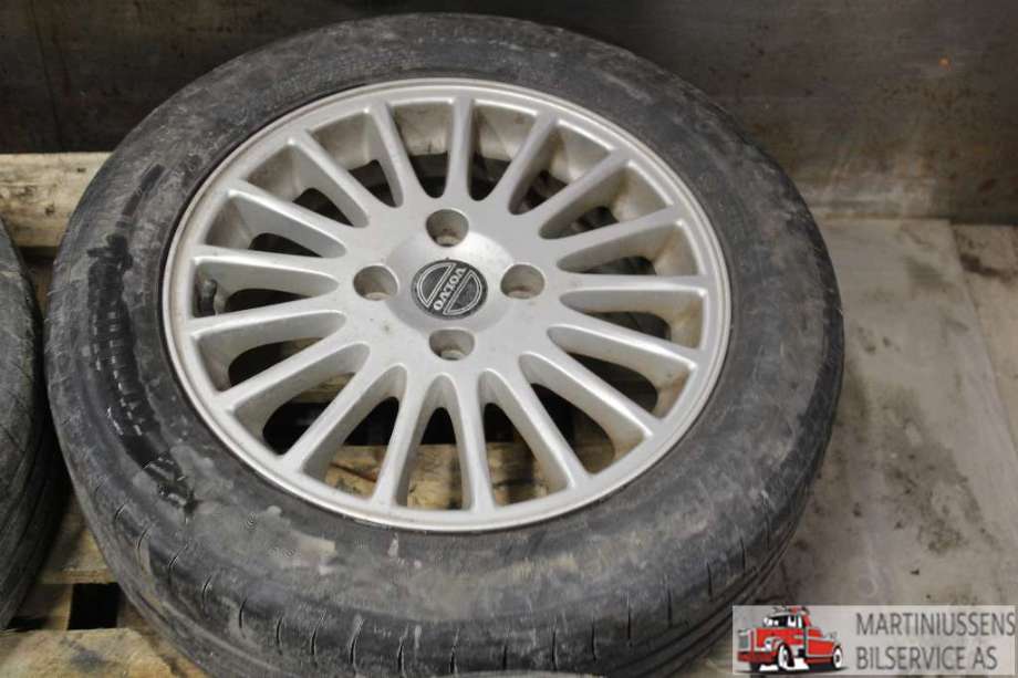 Felgsett aluminium til Volvo V40 / S40 2000-2004 (Type I, Fase 2)  (VOLVO|)