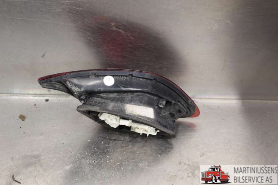 Baklykt høyre indre til Opel Astra H 2004-2009  (OPEL|)