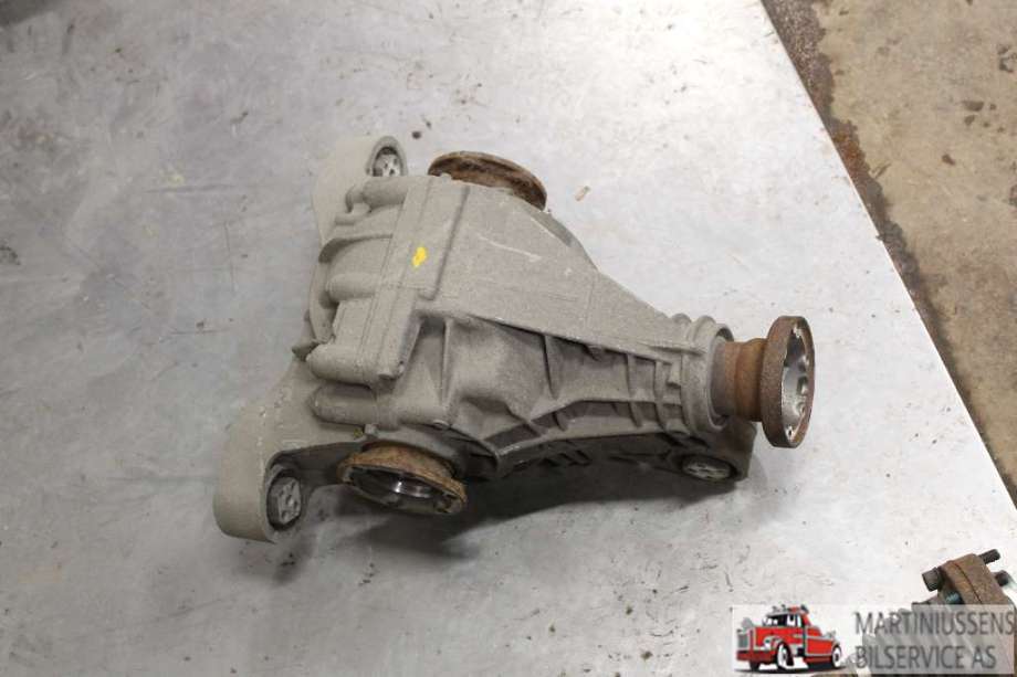 Kardang klokke bak til Audi Q7, 2006-2010 (Type I, Fase 1)  (AUDI|0AB 525 017 E)