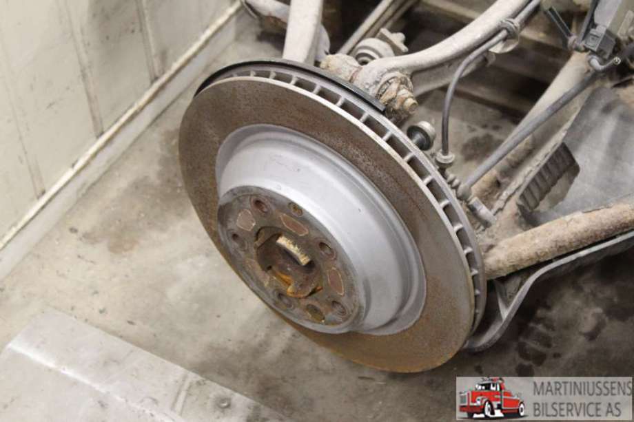 Hjulspindel høyre bak til Audi Q7 2006-2010 (Type I, Fase 1) (AUDI|)