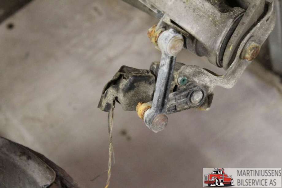 Sensor nivå til Audi Q7 2006-2010 (Type I, Fase 1)  (AUDI||7L0 616 214 B)