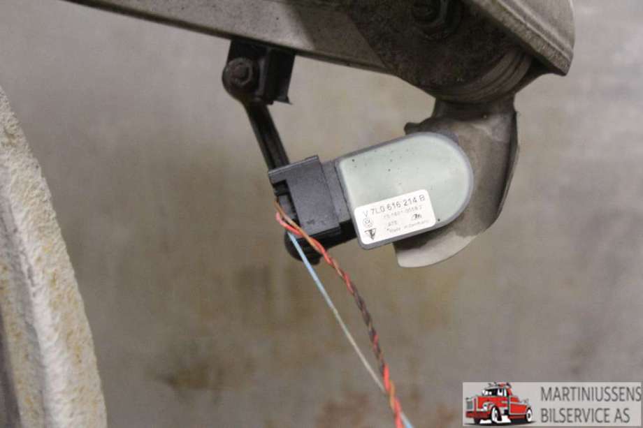 Sensor nivå til Audi Q7 2006-2010 (Type I, Fase 1)  (AUDI||7L0 616 214 B)