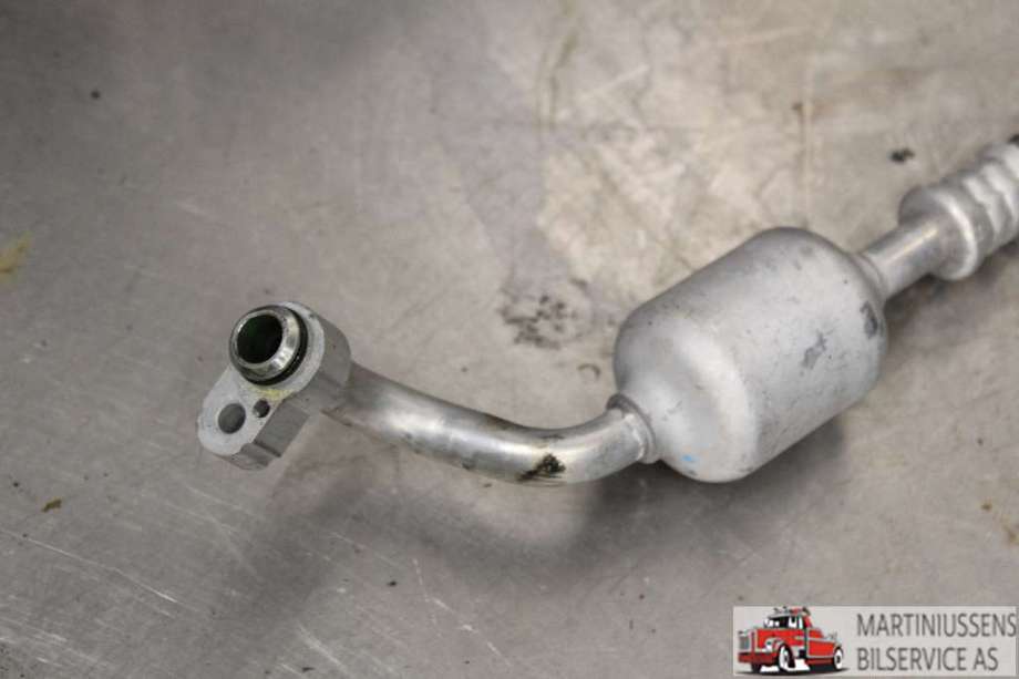 Aircondition rør til Toyota Avensis 2009-2015 (Type III, Fase 1)  (TOYOTA||88704-05390)
