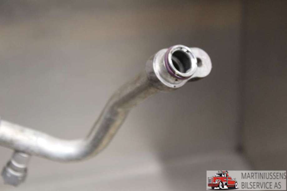Aircondition rør til Mercedes A-Klasse 2012-2018 (W176) (W176) (MERCEDES|A 246 830 04 15|)