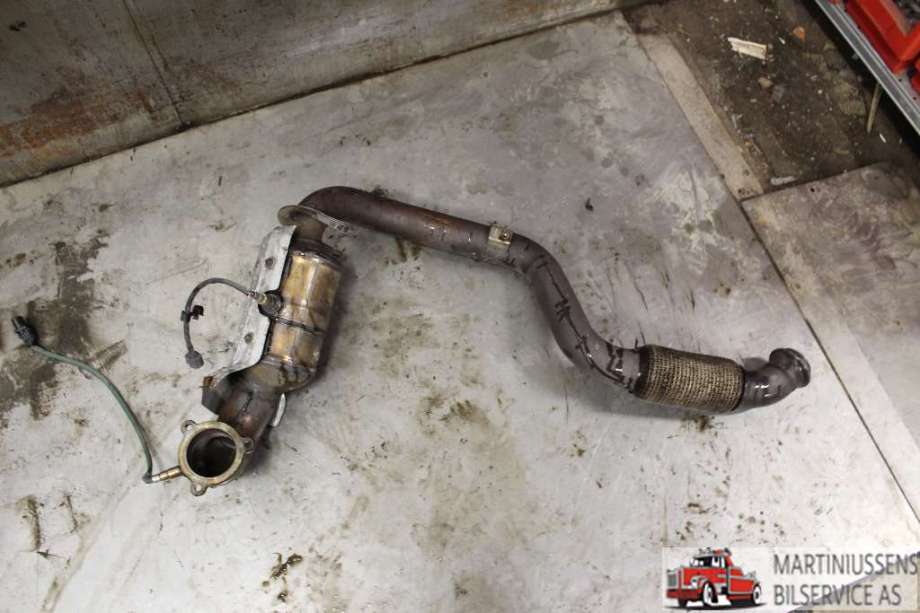 Katalysator til Mercedes A-Klasse 2012-2018 (W176) (W176) (MERCEDES|A 246 490 07 10|)