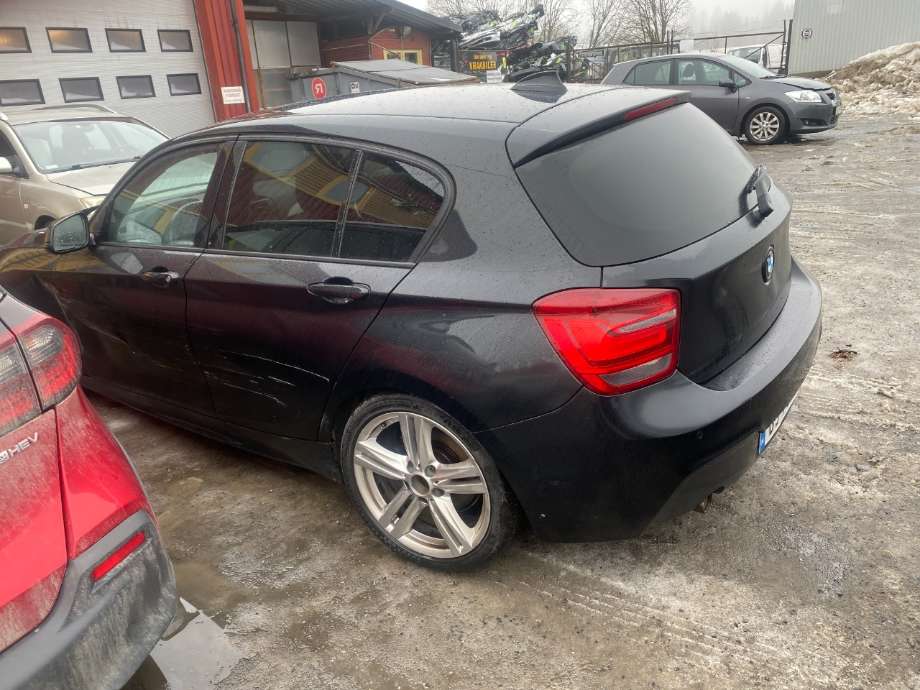 Baklykt venstre til BMW 1-Serie, 2011-2015 (Fase 1) (F20/F21) (F20/F21) (BMW|)