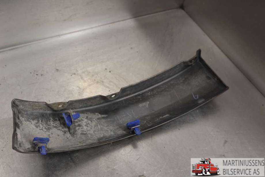 Hjulbuelist venstre foran til Toyota RAV4 2009-2013 (Type III, Fase 2)  (TOYOTA|)