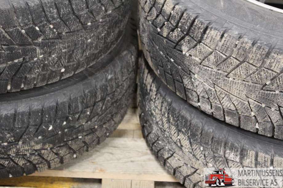 Dekk til Annet Dekk vinter piggfri 0-->>  (WINTER ICEPT IZ2|215/65R16 7MM|HANKOOK)