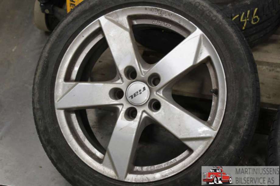 Felgsett aluminium til VW Golf VI 2008-2012  (VOLKSWAGEN|5X112|7X17 ET 49|)