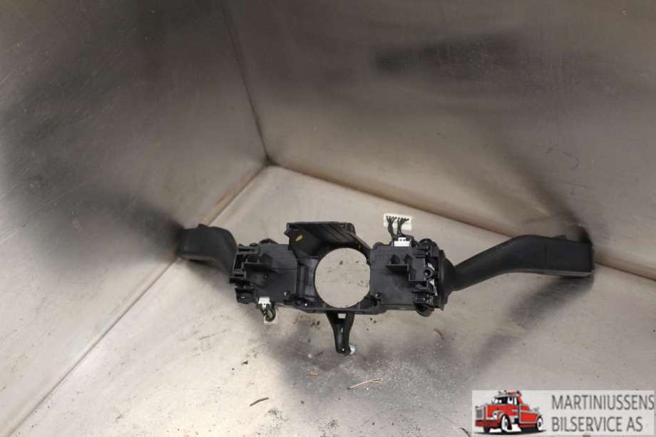 Bryter combi til VW Caddy 2010-2015 (Type III, Fase 2)  (VOLKSWAGEN||5K0 953 521 DD)