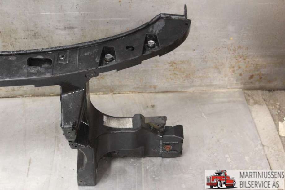 Frontplate til VW Transporter / Caravelle 2009-2015 (Fase 2) (T5) (T5) (VOLKSWAGEN|7E0 805 594 F|)