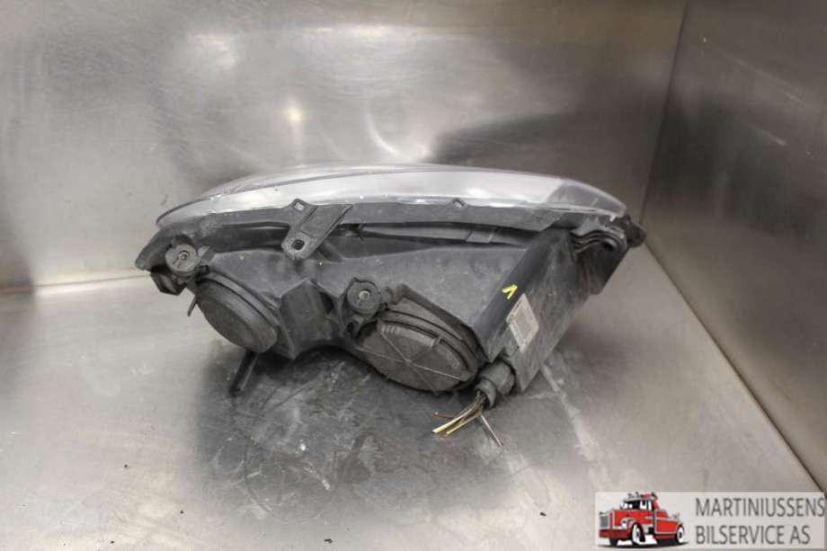 Frontlykt venstre halogen til VW Polo 2005-2009 (Type IV, Fase 2)  (VOLKSWAGEN||6Q1 941 007 AK)
