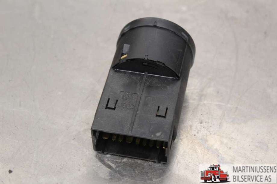 Bryter lys til VW Polo 2005-2009 (Type IV, Fase 2)  (VOLKSWAGEN||6Q0 941 531 B)