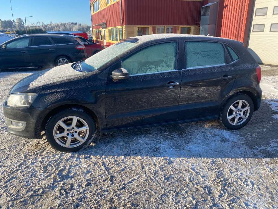 Dør venstre bak til VW Polo, 2009-2014 (Type V, Fase 1)  (VOLKSWAGEN|)
