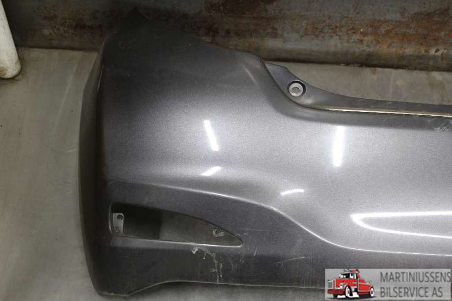 Støtfanger bak til Toyota Yaris 2012-2014 (Type III, Fase 1)  (TOYOTA|)