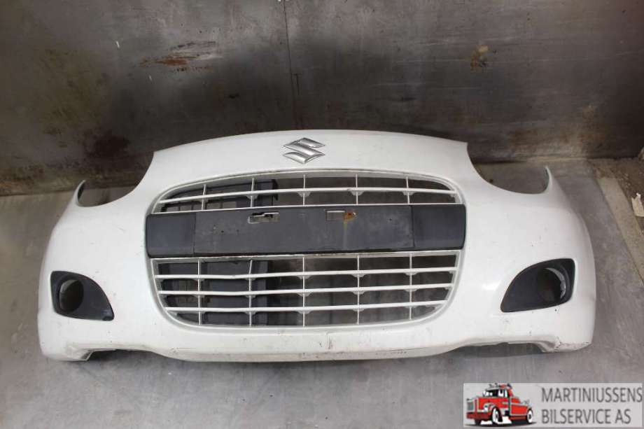 Støtfanger foran til Suzuki Alto, 2010-2016  (SUZUKI|)