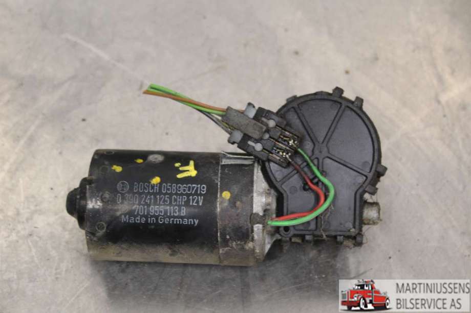 Viskermotor frontrute til VW Transporter / Caravelle 1990-2003 (T4) (T4) (VOLKSWAGEN||0 390 241 125 CHP|701 955 113 B)