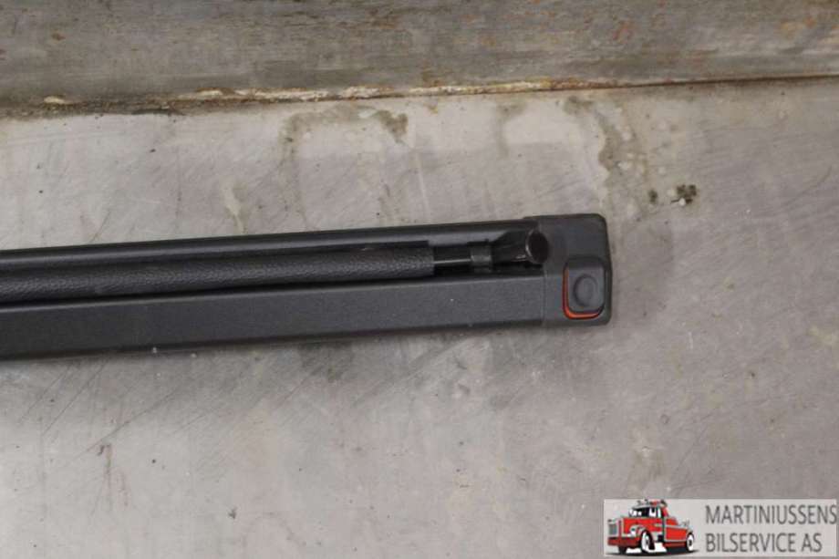 Bagasjerom rollon til VW Passat 2011-2015 (B7) (B7) (VOLKSWAGEN||3C9 861 691 09S)