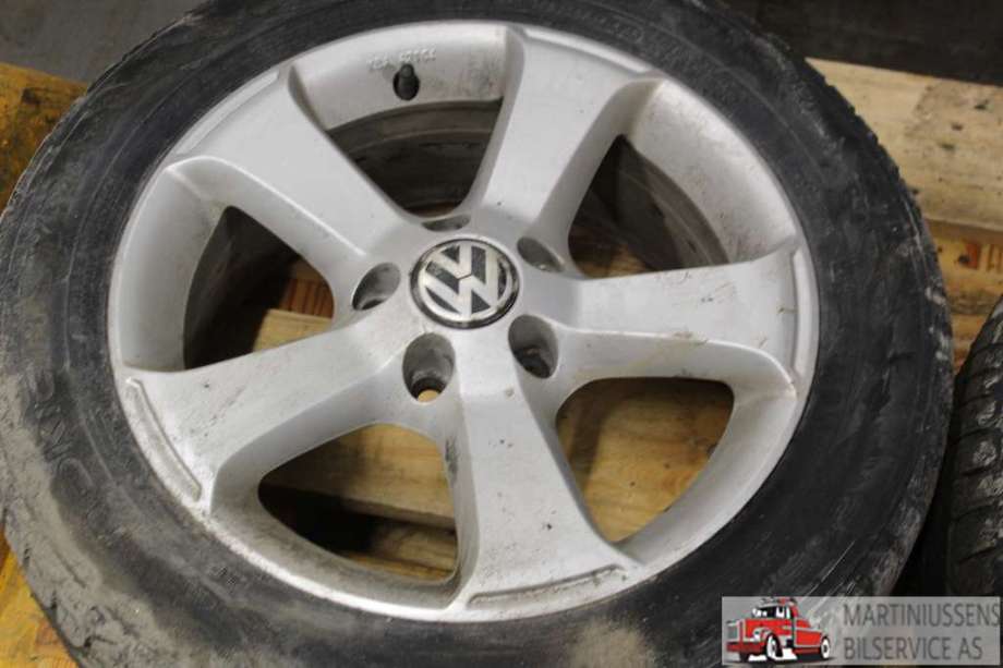 Felgsett aluminium til VW Passat 2011-2015 (B7) (B7) (VOLKSWAGEN||5X16 ET 42;6|3C1 071 496 C)