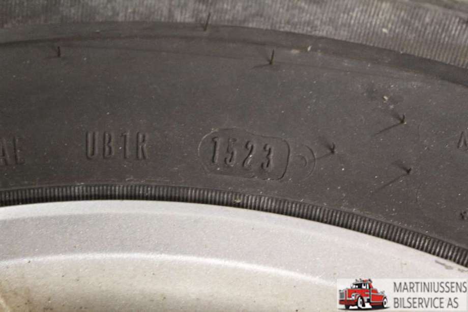 Dekk til Annet Dekk vinter piggfri 0-->>  (ESKIMO ICE|195/65R15/7MM|SAVA)