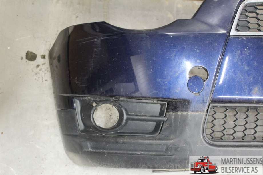 Støtfanger foran til Mitsubishi Colt 2009-2013 (Type VII, Fase 2)  (MITSUBISHI|)