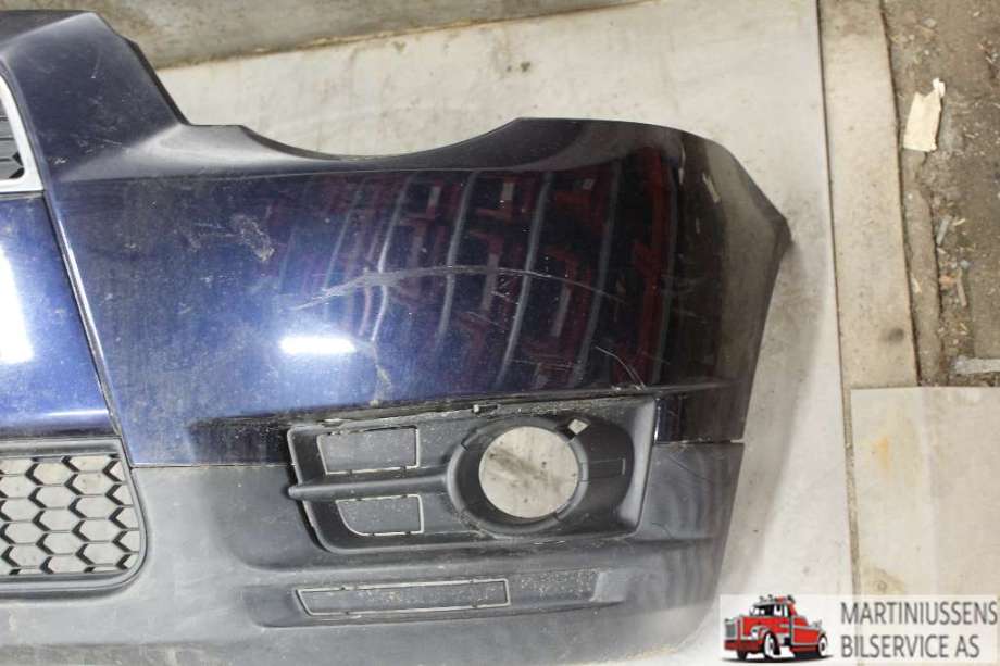 Støtfanger foran til Mitsubishi Colt 2009-2013 (Type VII, Fase 2)  (MITSUBISHI|)