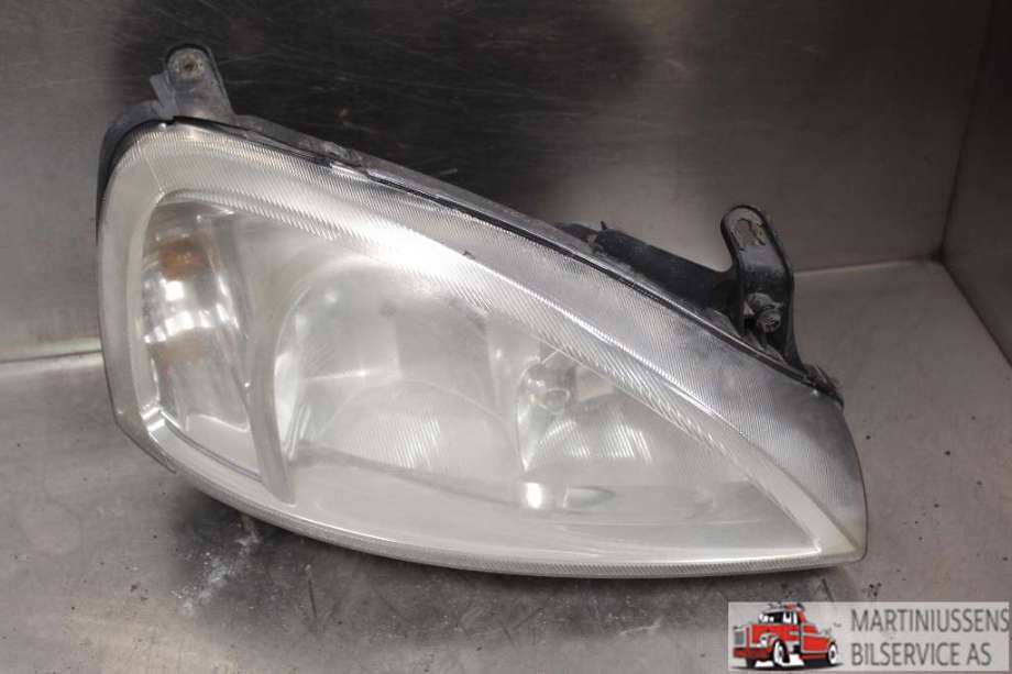 Frontlykt høyre halogen til Opel Corsa C, 2000-2006  (OPEL|)